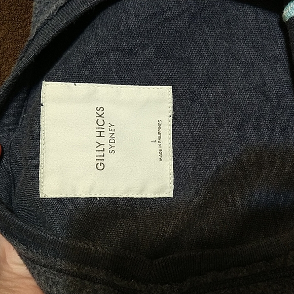 Rare Gilly Hicks Sweatshirt - Picture 6 of 6